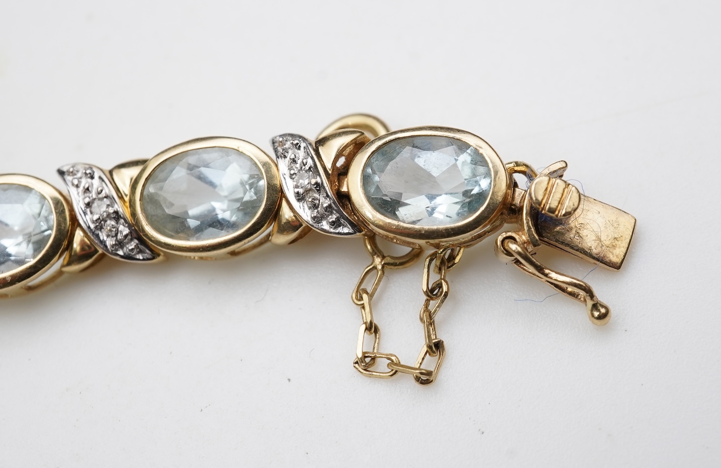 A set of aquamarine jewels